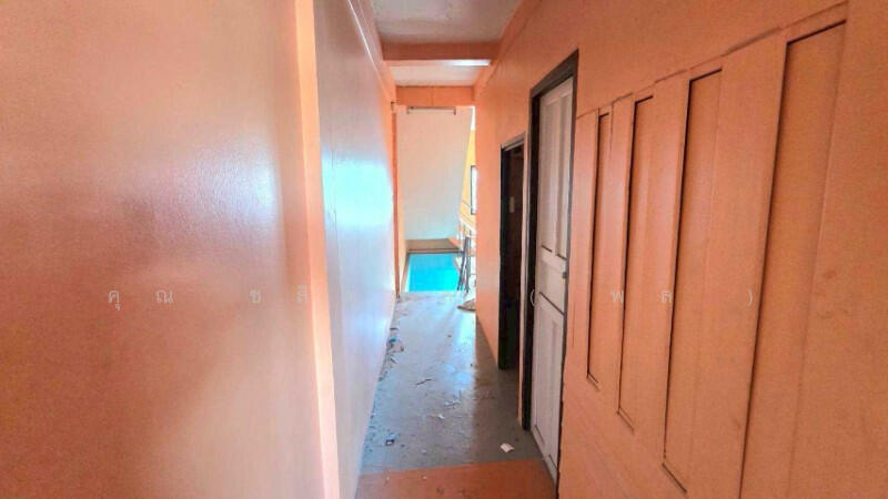 For Sale - อาคารพาณิชย์ 3.5 ชั้น ซอยอยู่สุข 23 บางเมือง - สมุทรปราการ รีโนเวทแล้ว สภาพดี, Samut Prakan