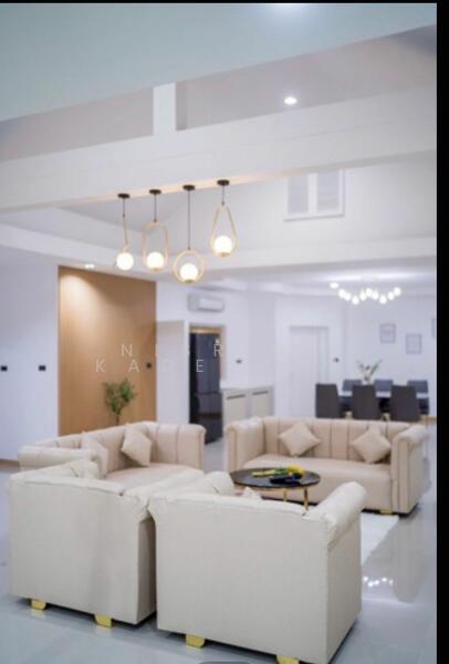 4-BR Villa, Chon Buri (Pattaya), Nong Pla Lai, Bang Lamung (Pattaya), Chon Buri (Pattaya), 4 Bedrooms, 252 sqm, Villa For Sale, by Nisrine Kadeyyam, 500099341 - DDproperty.com