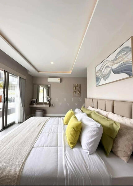 For Sale - 7-BR Villa, Chon Buri (Pattaya)