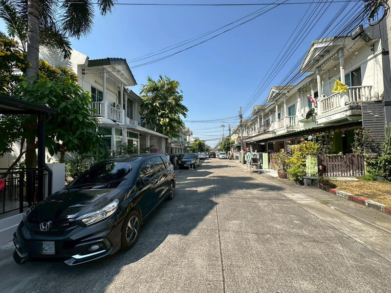 For Sale - The Villa Rattanathibet, Nonthaburi