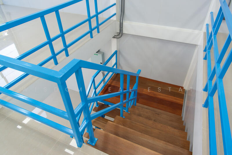 ขาย อาคารสำนักงานพร้อมคลังสินค้า ทำเลซอยปุณณวิถี 29 ถนนสุขุมวิท 101, กรุงเทพ, บางจาก, พระโขนง, กรุงเทพ, 332 ตร.ม., สำนักงาน ขาย, โดย Wisdom Real Estate, 500099705 - DDproperty.com