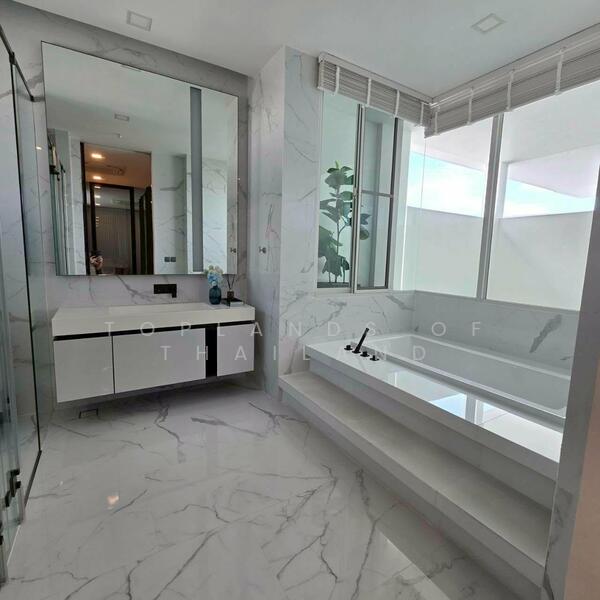 VIVE Ekkamai-Ramintra, Bangkok, Soi Yothin Phatthana 3, Nawamin, Bueng Kum, Bangkok, 4 Bedrooms, 371 sqm, Single Detached House For Rent, by TopLands of Thailand, 500099740 - DDproperty.com