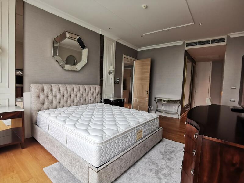 For Rent - Sindhorn Residence, Bangkok