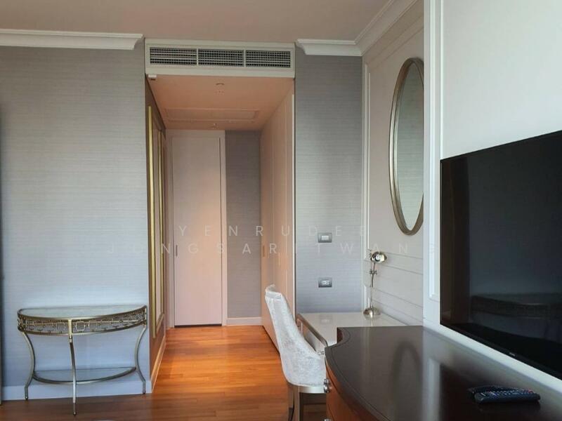 ให้เช่า - Sindhorn Residence : สินธร เรสซิเดนซ์ หลังสวน, กรุงเทพ