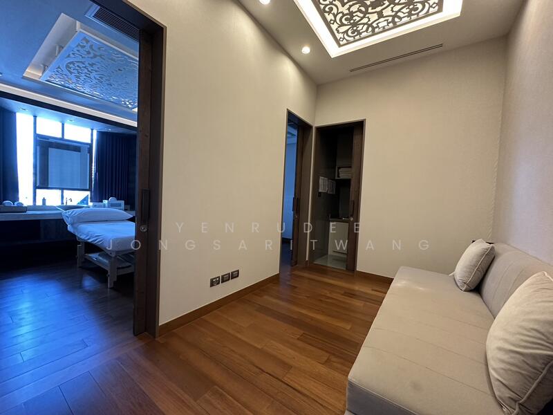 ให้เช่า - Sindhorn Residence : สินธร เรสซิเดนซ์ หลังสวน, กรุงเทพ