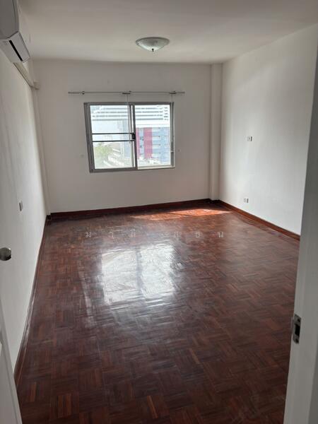 For Sale - Aree Samphan Park, Bangkok