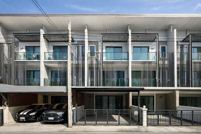 ขาย - Town Avenue Merge Rattanatibet : ทาวน์ อเวนิว เมิร์จ รัตนาธิเบศร์, นนทบุรี
