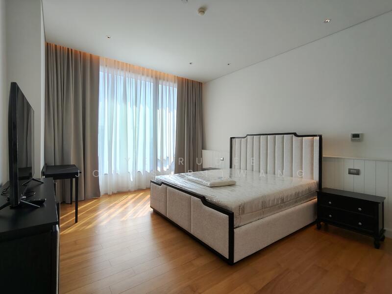 For Rent - Sindhorn Residence, Bangkok