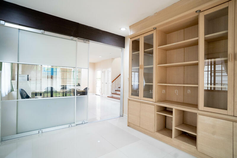 ให้เช่า - Setthasiri Sanambinnam : เศรษฐสิริ สนามบินน้ำ, นนทบุรี