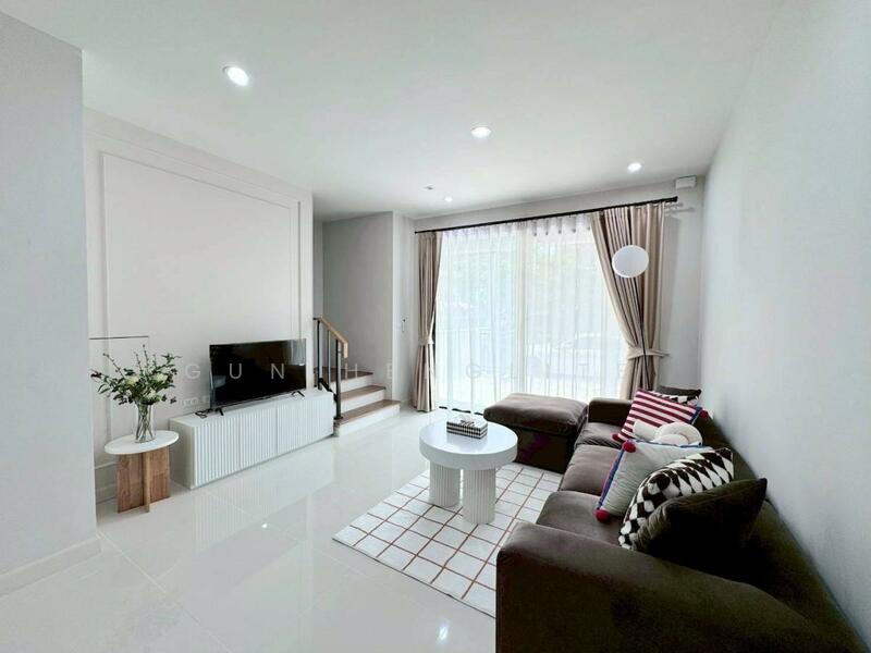 Baan Klang Muang Rama 9-Krungthep Kreetha, Bangkok, Soi Kanchanaphisek 23, Saphan Sung, Saphan Sung, Bangkok, 3 Bedrooms, 152 sqm, Townhouse For Rent, by Gun Henglite , 500100132 - DDproperty.com