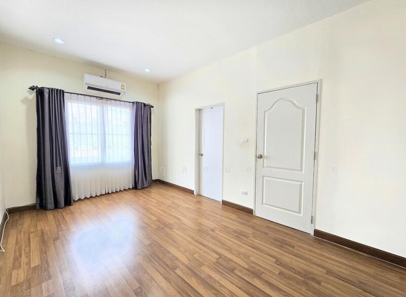 I Leaf Town 2 Pracha Uthit 90 : ไอลีฟ ทาวน์ 2 ประชาอุทิศ 90, สมุทรปราการ, บ้านคลองสวน, พระสมุทรเจดีย์, สมุทรปราการ, 160 ตร.ม., ทาวน์เฮ้าส์ ขาย, โดย สมิสา กุลกมลานนท์, 500100482 - DDproperty.com