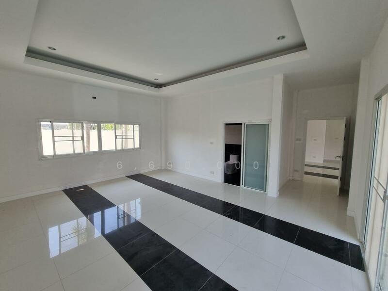 Pool Villa 3 bedrooms for Sale in Huay Yai, Chon Buri (Pattaya), Huai Yai, Bang Lamung (Pattaya), Chon Buri (Pattaya), 3 Bedrooms, 250 sqm, Single Detached House For Sale, by 6,690,000, 500100498 - DDproperty.com