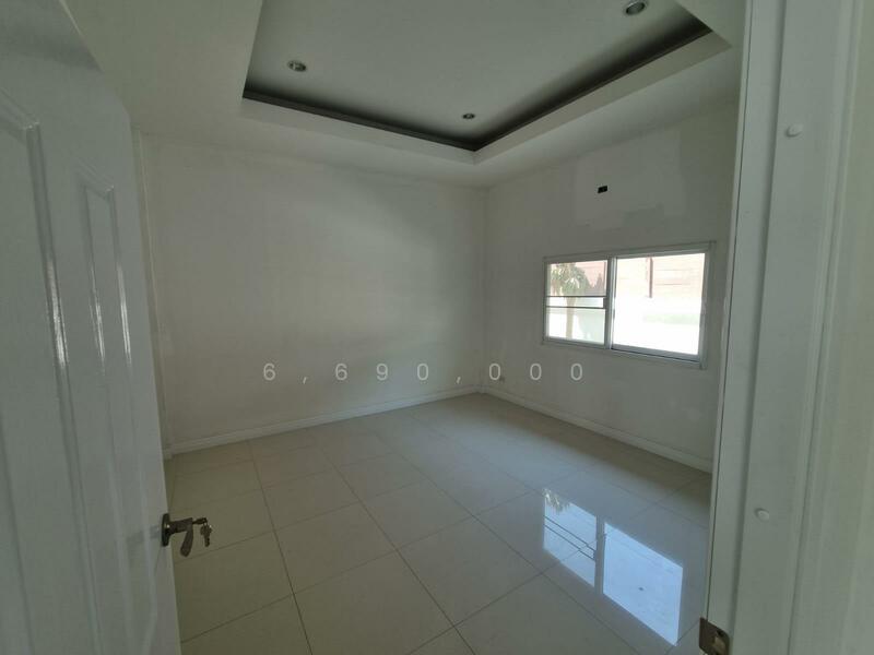 Pool Villa 3 bedrooms for Sale in Huay Yai, Chon Buri (Pattaya), Huai Yai, Bang Lamung (Pattaya), Chon Buri (Pattaya), 3 Bedrooms, 250 sqm, Single Detached House For Sale, by 6,690,000, 500100498 - DDproperty.com