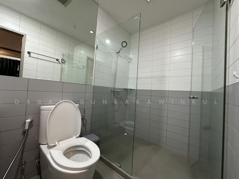 IDEO MOBI Sukhumvit 81, Bangkok, 2097 Sukhumvit Road, Bang Chak, Phra Khanong, Bangkok, 2 Bedrooms, 56 sqm, Condo For Rent, by Daran Buntakawinkul, 500100659 - DDproperty.com