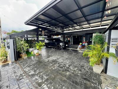 ขาย - บ้าน 3-ห้องนอน, ชลบุรี