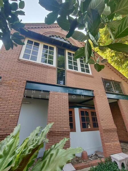 4-BR House, Bangkok, Suan Luang, Suan Luang, Bangkok, 4 Bedrooms, 325 sqm, Single Detached House For Rent, by Thawatchai Methawongworakul, 500100892 - DDproperty.com