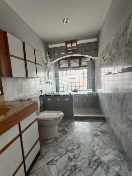 4-BR House, Bangkok, Suan Luang, Suan Luang, Bangkok, 4 Bedrooms, 325 sqm, Single Detached House For Rent, by Thawatchai Methawongworakul, 500100892 - DDproperty.com