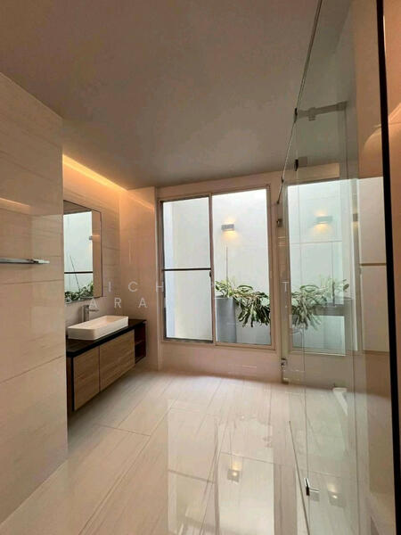 VIVE Ekkamai-Ramintra, Bangkok, Soi Yothin Phatthana 3, Nawamin, Bueng Kum, Bangkok, 4 Bedrooms, 801 sqm, Single Detached House For Rent, by Aparasmi Mengoon, 500101143 - DDproperty.com