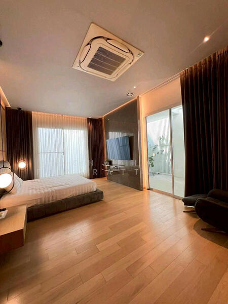 VIVE Ekkamai-Ramintra, Bangkok, Soi Yothin Phatthana 3, Nawamin, Bueng Kum, Bangkok, 4 Bedrooms, 801 sqm, Single Detached House For Rent, by Aparasmi Mengoon, 500101143 - DDproperty.com