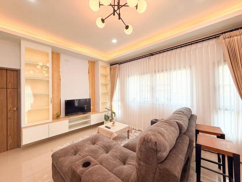 ให้เช่า - บ้านสวยให้เช่าเดือนละ 38,000 บาท ใกล้บิ๊กซีแม่เหียะเพียง 10 นาที No.9H981, เชียงใหม่