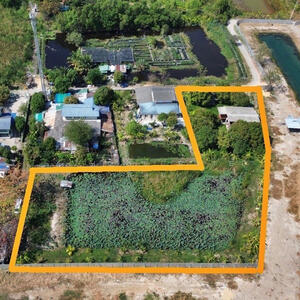 ขาย - ที่ดินพร้อมบ้านและบ่อบัว ขนาด1-1-66ไร่ ซ.วัดเวฬุวนาราม18, กรุงเทพ