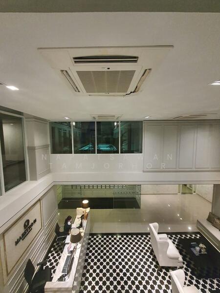 Maestro 01 Sathorn-Yenakat, Bangkok, 14 Yen Akat Road, Thung Maha Mek, Sathon, Bangkok, 1 Bedroom, 34 sqm, Condo For Sale, by Napatsawan Tamjorhor, 500101848 - DDproperty.com