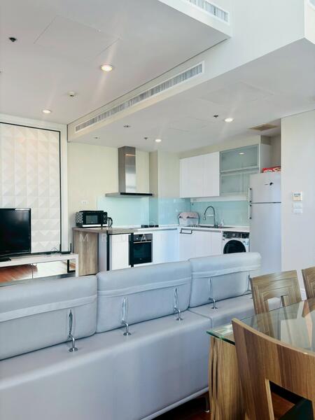 Bright Sukhumvit 24, Bangkok, Sukhumvit 24 Alley, Khong Tan, Khlong Toei, Bangkok, 3 Bedrooms, 180 sqm, Condo For Rent, by Phoom Imruangsri, 500101863 - DDproperty.com
