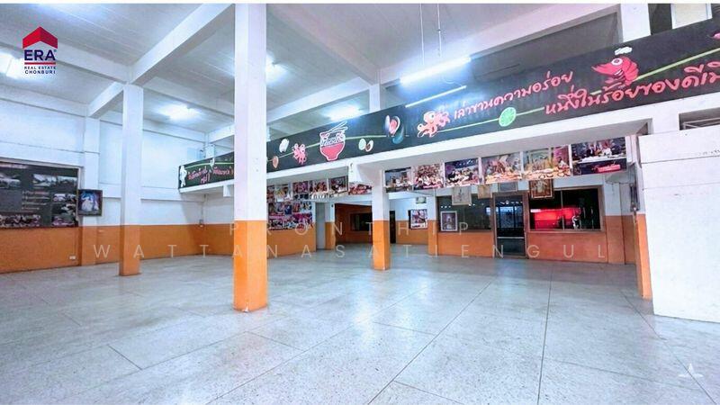 ขาย - ขาย อาคารพาณิชย์ 4 คูหา ติดถนนสุวินทวงศ์ (304) ฉะเชิงเทรา, ฉะเชิงเทรา