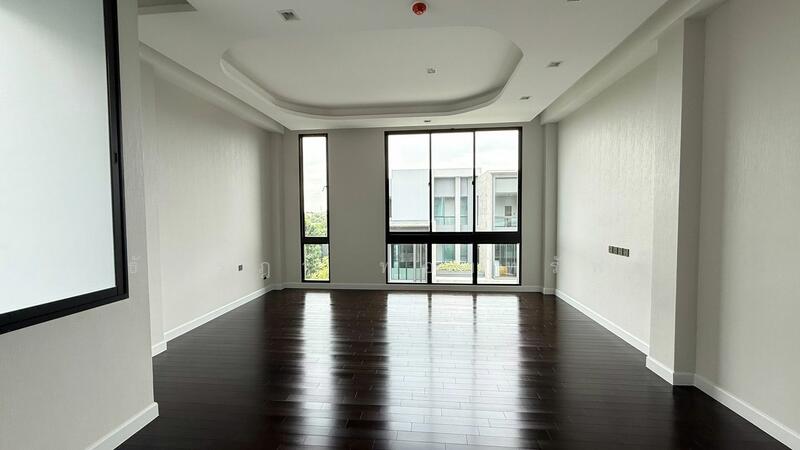 Grand Bangkok Boulevard Rama 9-Krungthepkreetha, Bangkok, Srinakarin-Romklao Road, Saphan Sung, Saphan Sung, Bangkok, 5 Bedrooms, 776 sqm, Single Detached House For Sale, by Tanrada Tongsub, 500102341 - DDproperty.com