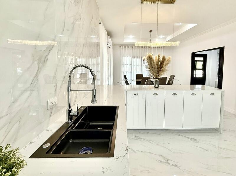 ขายพูลวิลล่าพร้อมอยู่ ใกล้หาดจอมเทียน ทำรายวันได้ | ชัยพฤกษ์ 2 – เขามะกอก 1 พัทยา, ชลบุรี, ชัยพฤกษ์ 2, บางละมุง, บางละมุง, ชลบุรี, 250 ตร.ม., วิลล่า ขาย, โดย Pukkawadee Thapmathi, 500102367 - DDproperty.com