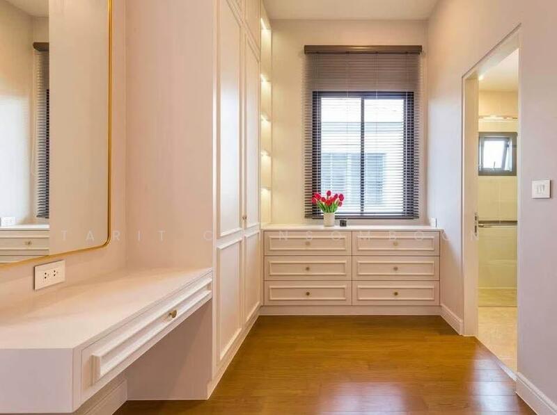 Narasiri Krungthep Kreetha, Bangkok, 69 Soi Pracha Ruamjai, Hua Mak, Bang Kapi, Bangkok, 4 Bedrooms, 554 sqm, Single Detached House For Rent, by Tarit Chinsomboon, 500102723 - DDproperty.com