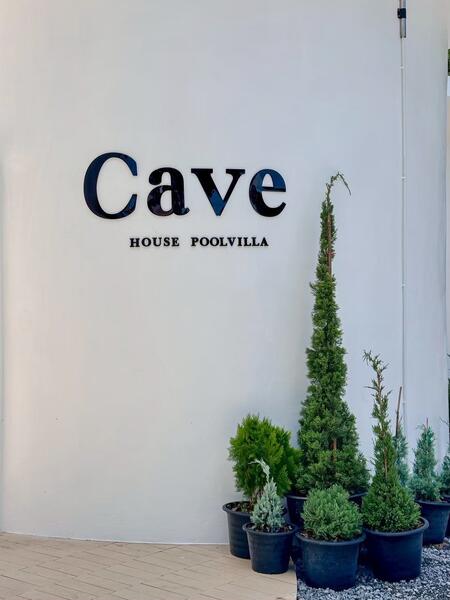 โอกาสทำเงิน เดือนละ 200,000 บาท !!! ขาย Pool Villa ใหญ่ แต่งสวย ครบ ไร่เศษ กลางพัทยา เหมาะทำรายวัน, Chon Buri (Pattaya), Nong Pla Lai, Bang Lamung (Pattaya), Chon Buri (Pattaya), 7 Bedrooms, 600 sqm, Single Detached House For Sale, by คุณหมู, 500102908 - DDproperty.com