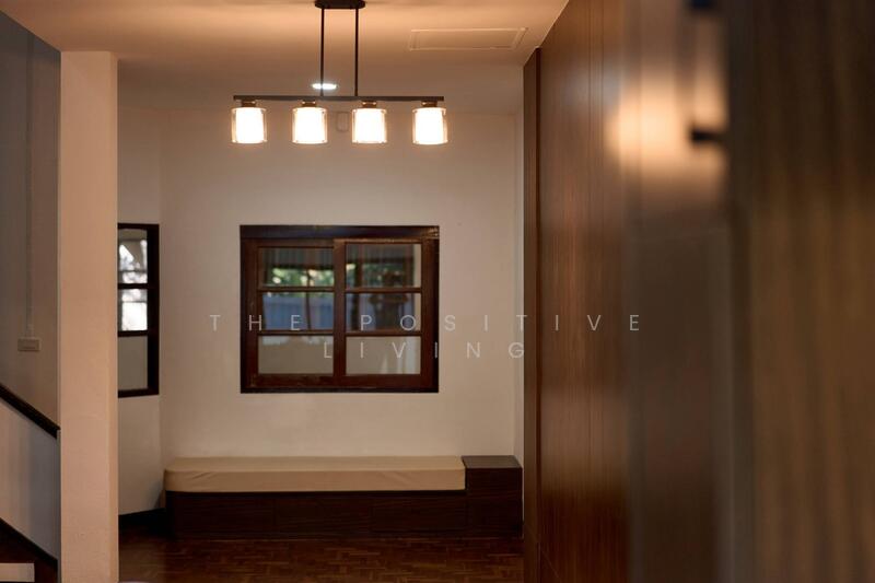 ให้เช่า - ทาวน์โฮม 4 ชั้น ในการโครงการ บ้านใหม่ บิ้วท์อินสวย, เชียงใหม่