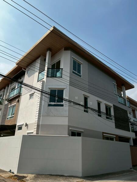 ลาดพร้าว 110, กรุงเทพ, วังทองหลาง, วังทองหลาง, กรุงเทพ, 255 ตร.ม., บ้านเดี่ยว ขาย, โดย แพท วรินทร์ธร , 500103074 - DDproperty.com