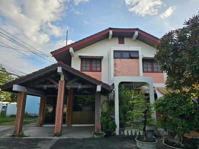ขาย - ขายบ้านพร้อมที่ดิน เนื้อที่ 190 ตร.ว. ซ.สุขาภิบาล5แยก1, กรุงเทพ