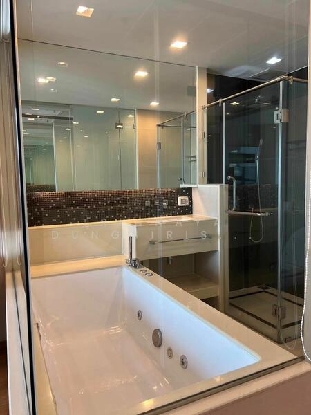 The Address Sathorn : ดิ แอดเดรส สาทร, กรุงเทพ, 98 ถนนสาทรเหนือ ซอยสาทร 12 แขวงสีลม เขตบางรัก กรุงเทพมหานคร, สีลม, บางรัก, กรุงเทพ, 55 ตร.ม., คอนโด ขาย, โดย Trinnaya Dungsirisangthong, 500103323 - DDproperty.com