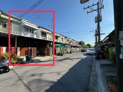 ขาย - Baan Sirarom Lam Luk Ka Klong 4 : บ้านสิรารมย์ ลำลูกกา คลอง 4, ปทุมธานี