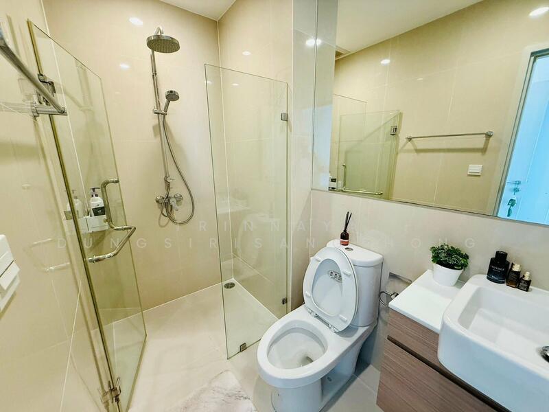 Noble Revolve Ratchada 2, Bangkok, 70 Soi Ratchadaphisek 10, Ratchadaphisek Road, Huai Khwang, Huai Khwang, Bangkok, 2 Bedrooms, 53 sqm, Condo For Rent, by Trinnaya Dungsirisangthong, 500103439 - DDproperty.com