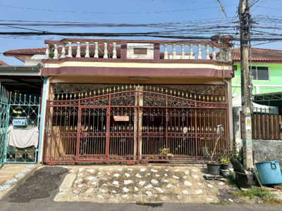 ขาย - ขาย บ้านแฝด หมู่บ้านพระปิ่น 5 เอกชัย 109, กรุงเทพ