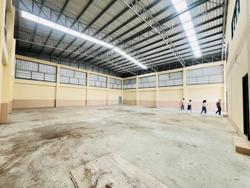 ให้เช่าโรงงาน พื้นที่สีม่วง อ้อมน้อย กระทุ่มแบน สมุทรสาคร ขอ ร.ง.4 800 ตรม, สมุทรสาคร, อ้อมน้อย, กระทุ่มแบน, สมุทรสาคร, 800 ตร.ม., โกดัง-โรงงาน ให้เช่า, โดย Jakarin Houpramong, 500103780 - DDproperty.com