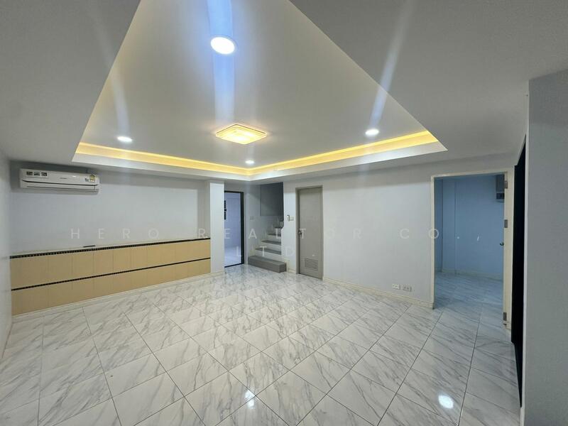 For Rent - For Rent Home Office Wang Thonglang, Bangkok MRT Lat Phrao hre00070, Bangkok