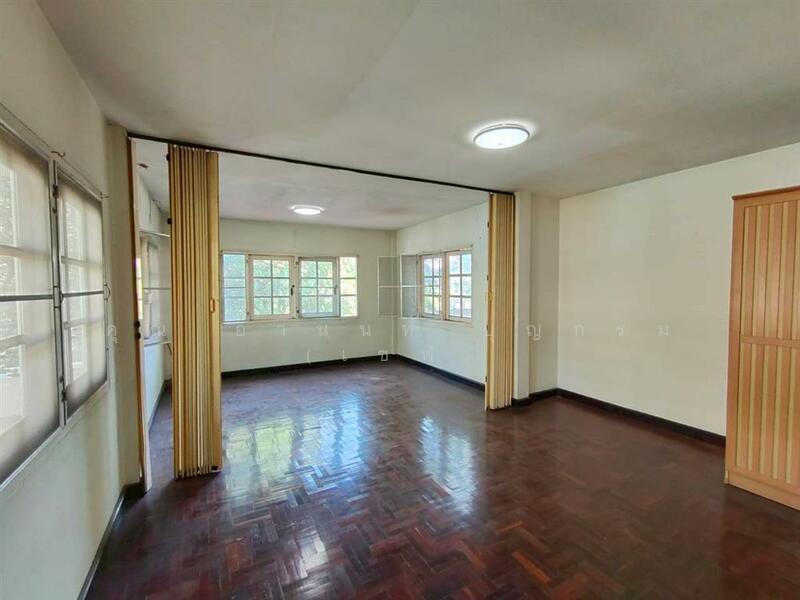 หมู่บ้านอมรชัย 3 ซอยบรมราชชนนี 72, Bangkok, Sala Thammasop, Thawi Watthana, Bangkok, 4 Bedrooms, 700 sqm, Single Detached House For Sale, by คุณ อานนท์ บุญกรม (เซฟ), 500103818 - DDproperty.com