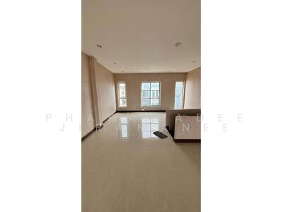 ขาย - Modern Town Ekkachai 46 : โมเดิร์นทาวน์ เอกชัย 46, กรุงเทพ