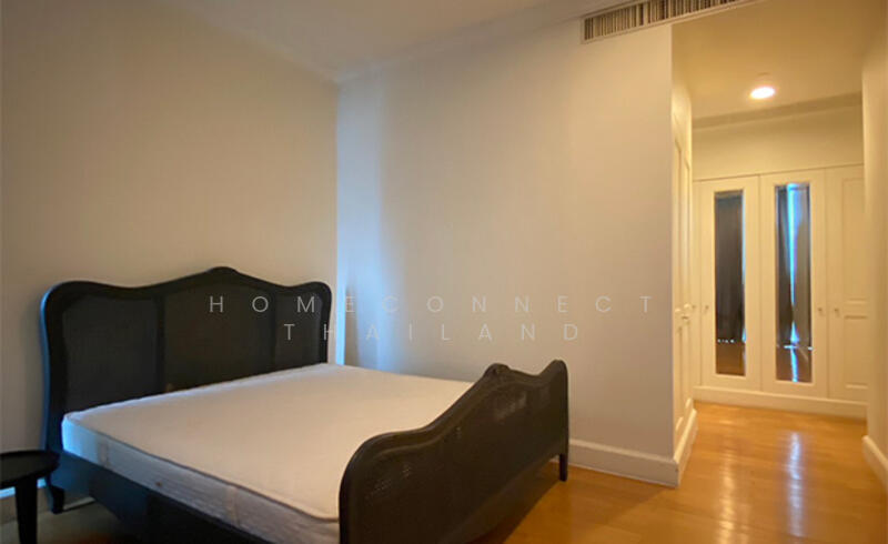Royce Private Residences, Bangkok, 61 Soi Sukhumvit 31, Khlongtoei Nua, Watthana, Bangkok, 2 Bedrooms, 112 sqm, Condo For Rent, by HomeConnect Thailand, 500104128 - DDproperty.com