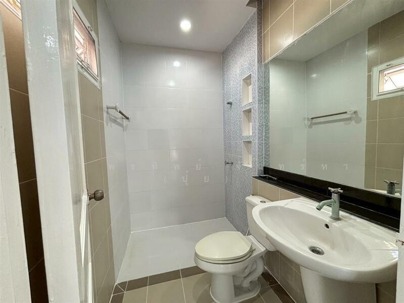 พัฒนาสิริ เดอะไพร์ด คลองสามวา-ถนนเลียบคลองสอง, Bangkok, Bang Chun, Khlong Sam Wa, Bangkok, 3 Bedrooms, 200 sqm, Single Detached House For Sale, by คุณ พรทิพย์ จันทร์หา (ปุ๋ย), 500104246 - DDproperty.com