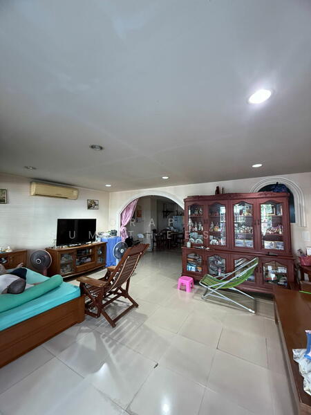 ขาย - ทาวน์เฮ้าส์ 4-ห้องนอน, กรุงเทพ