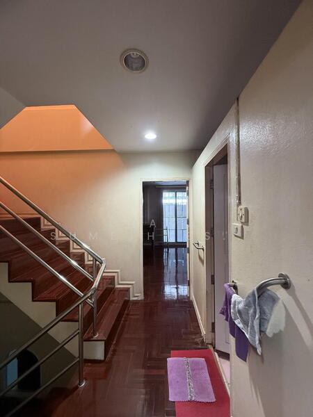 For Sale - 4-BR Townhouse, Bangkok