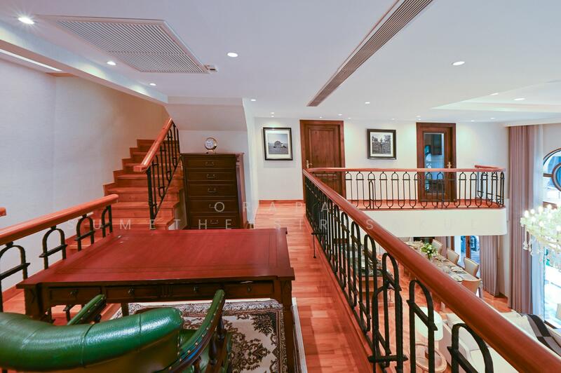 For Sale - 4-BR Villa, Bangkok