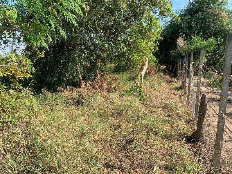 ขาย - ที่ดินเปล่า 458 ตร.ว. ที่ดินเปล่า ซอยราษฎร์อุทิศ10 (ซอย เพ็ชรรัตน์), กรุงเทพ