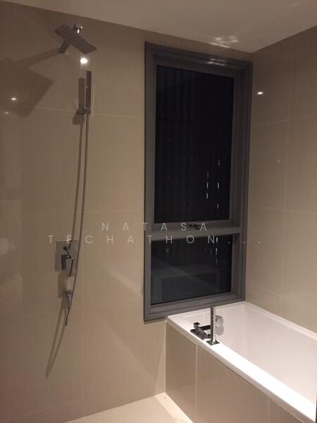 H Sukhumvit 43, Bangkok, 28 Sukhumvit 34 Road, Khlong Tan Nua, Watthana, Bangkok, 2 Bedrooms, 68 sqm, Condo For Rent, by Natasa Techathonthanakhun, 500104412 - DDproperty.com